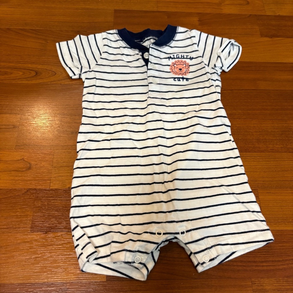 Lot of 18 month rompers - Picture 6 of 16